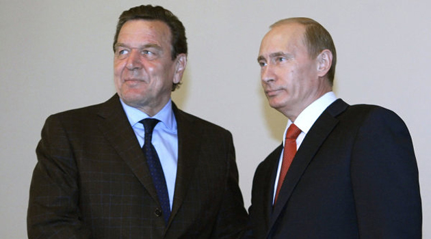 NSA, Schröder üzerinden Putin’i takip etmeye çalışmış