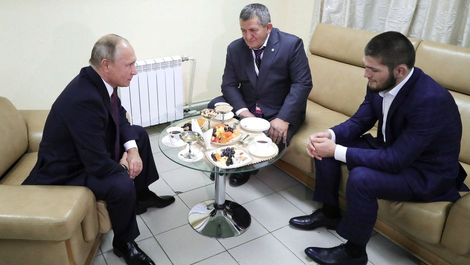 Putin, UFC şampiyonu Nurmagomedov ile görüştü