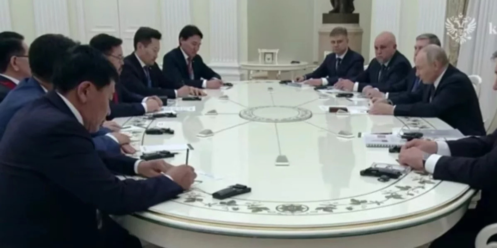 Putin ve Moğolistan Başbakanı Zandanşatar Görüştü