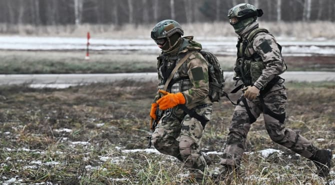 Putin, Yedekte Askerlerin Eğitimlere Çağrılmasına İlişkin Kararnameyi İmzaladı