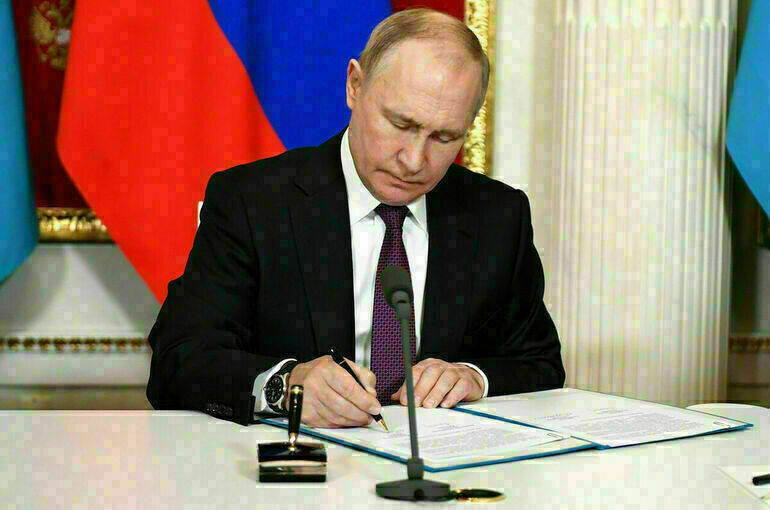 Putin Yeni Yasaları İmzaladı? Rusya'da Yeni Düzenlemeler Yürürlüğe Girdi