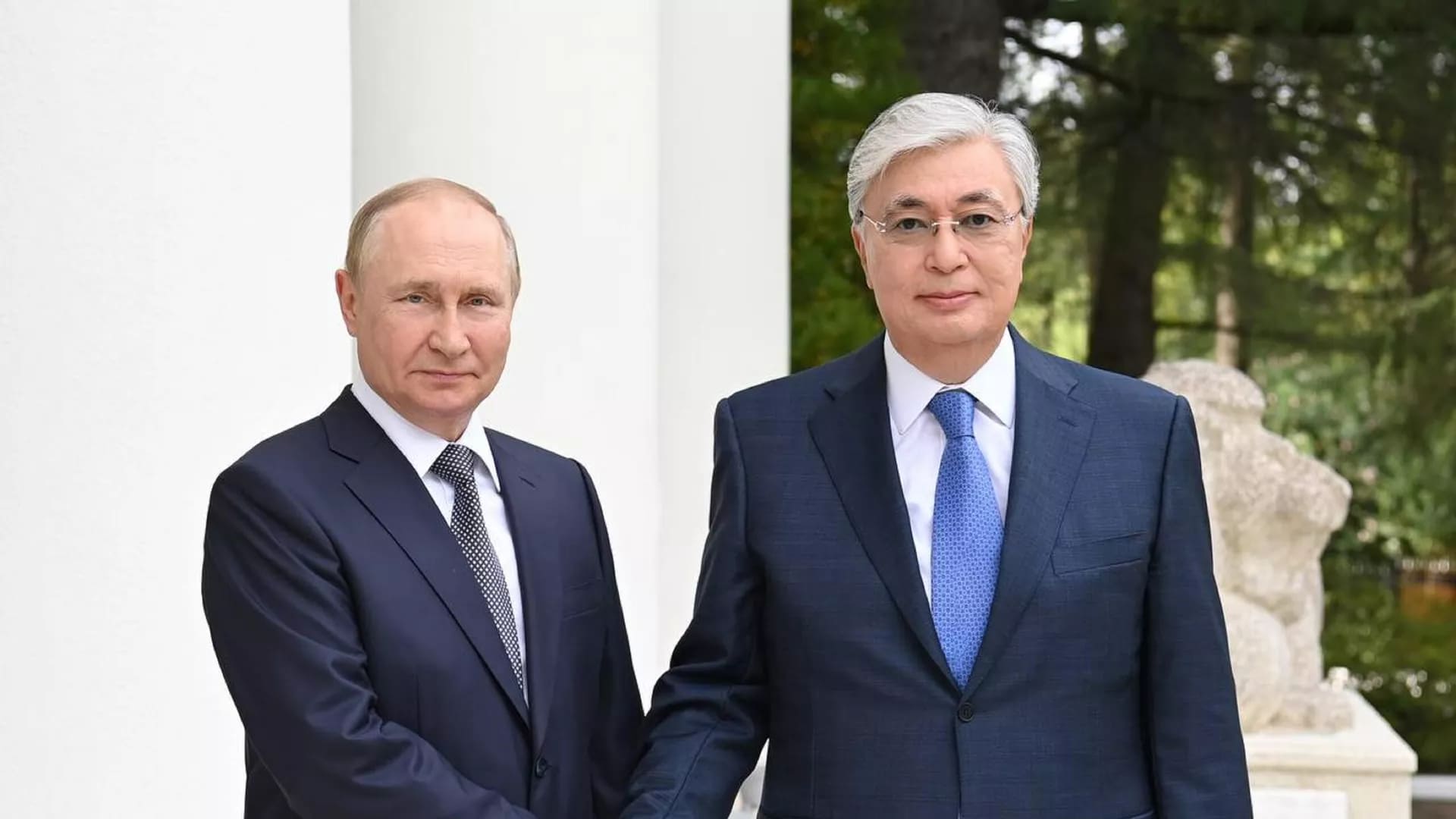 Putin’den görüşme trafiği: Tokayev ve Macron ile görüştü