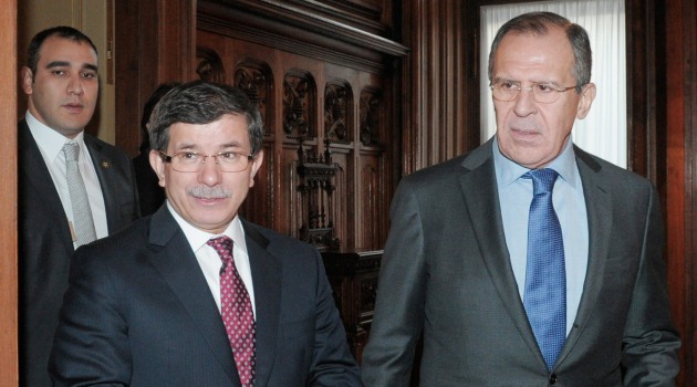 Davutoğlu, Lavrov’la Suriye’yi konuştu