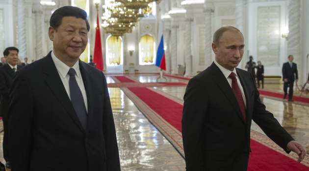 Putin, Çin lideri Jinping’i Kremlin’de ağırladı