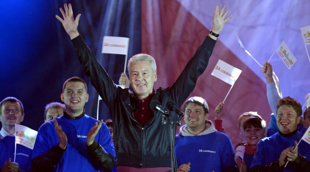 Sobyanin kazandı, muhalefet sürpriz yaptı; sokak gösterileri başlıyor