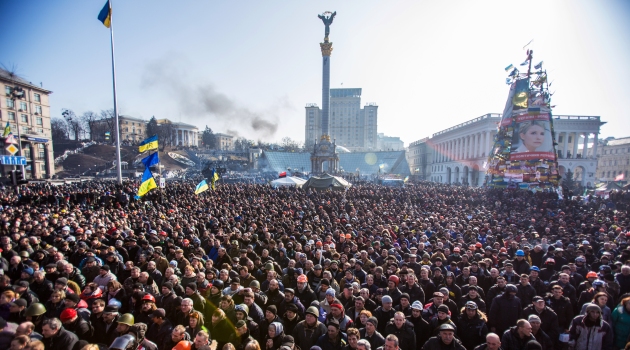 Rusya, Ukrayna’ya vereceği krediyi askıya aldı