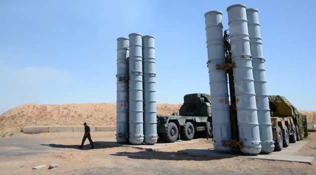 Rusya, İran’a S-300 yerine Antey-2500 füze sistemi önerdi