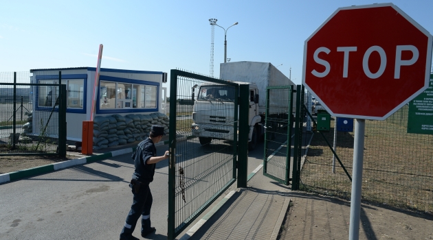 Rusya’nın yardım konvoyu Ukrayna’dan ayrılmaya başladı