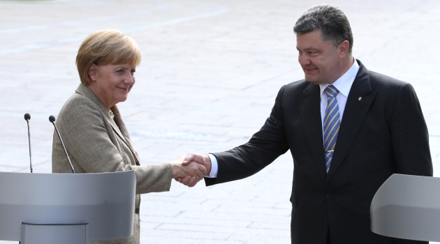 Merkel: Kırım’ın Rusya’ya bağlanması kabul edilemez