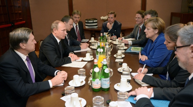 Putin, Ukrayna ve AB liderleri ile barış sürecini görüştü