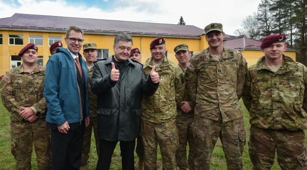 Poroşenko’dan nükleer silah ve yabancı askere onay