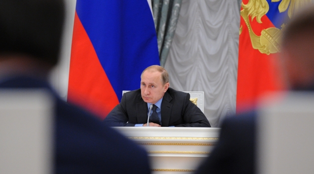Putin: AB karşıtı yaptırımlar bir yıl daha uzatıldı