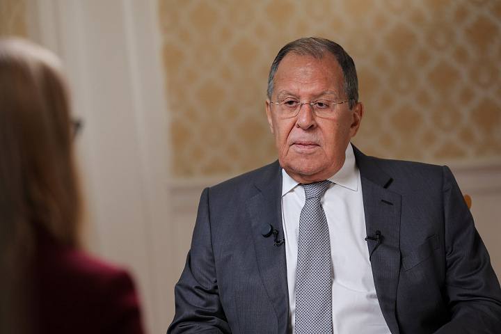 Lavrov'dan AB'ye Sert Tepki: "AB'den Müzakerelerde Yapıcı Bir Rol Görmüyoruz''