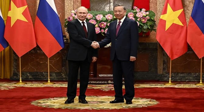 Rusya Vietnam'la 'aleyhte ittifaka girmeme' anlaşması imzaladı; işte detaylar