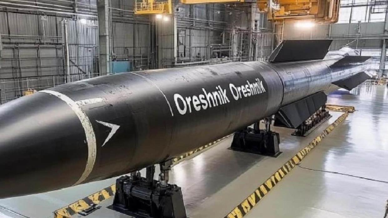 Rusya Yeni Nesil "Oreşnik" Füze Sisteminin Seri Üretimine Başlıyor