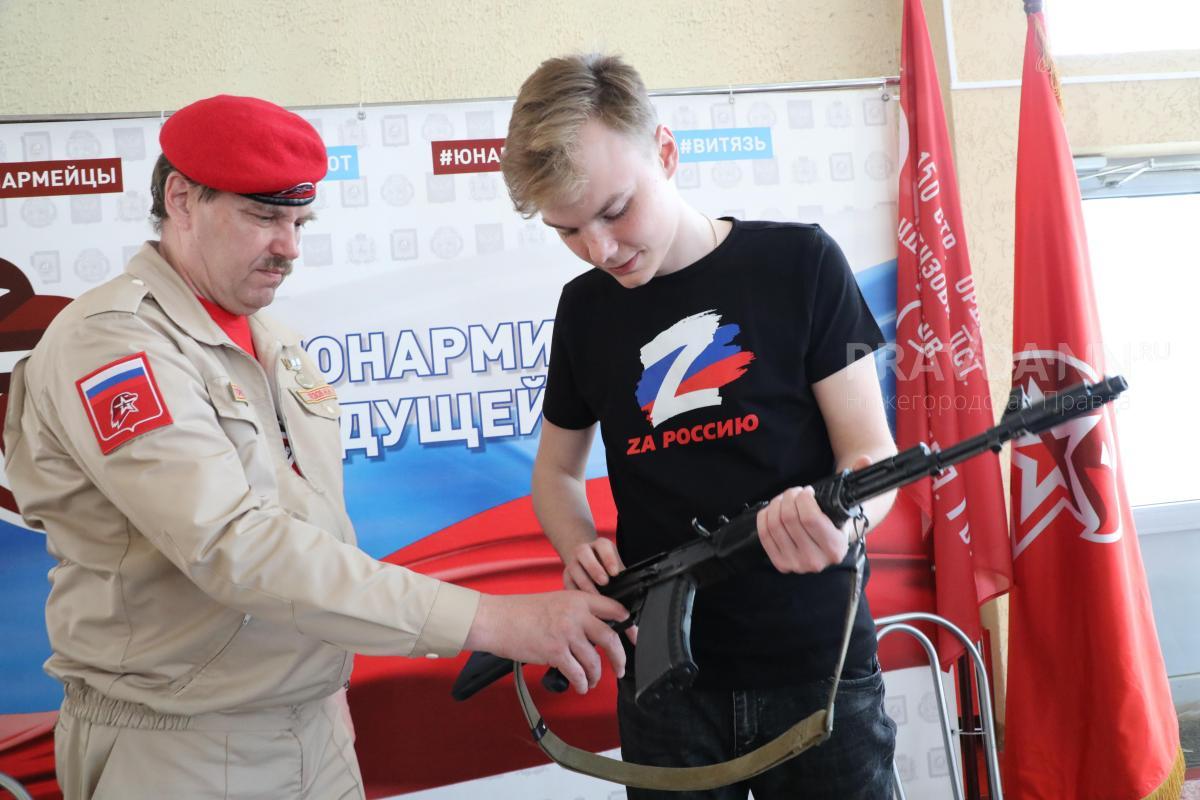 Rusya’da ‘askeri eğitim’ dersleri 1 Eylül’de başlıyor