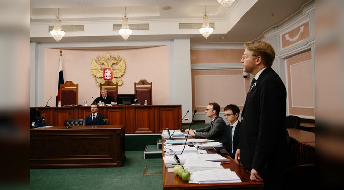 Rusya'da Muhalefete Mahkeme Darbesi: Yabloko Duma Seçimlerinden Men Edildi