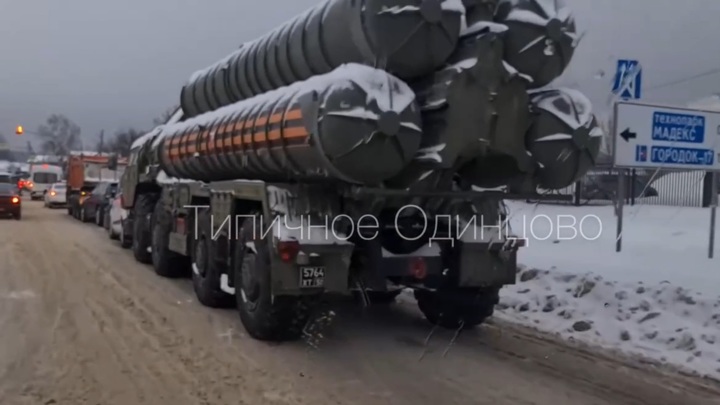 Rusya’da S-400’leri taşıyan araçlar zincirleme kazaya karıştı - Video