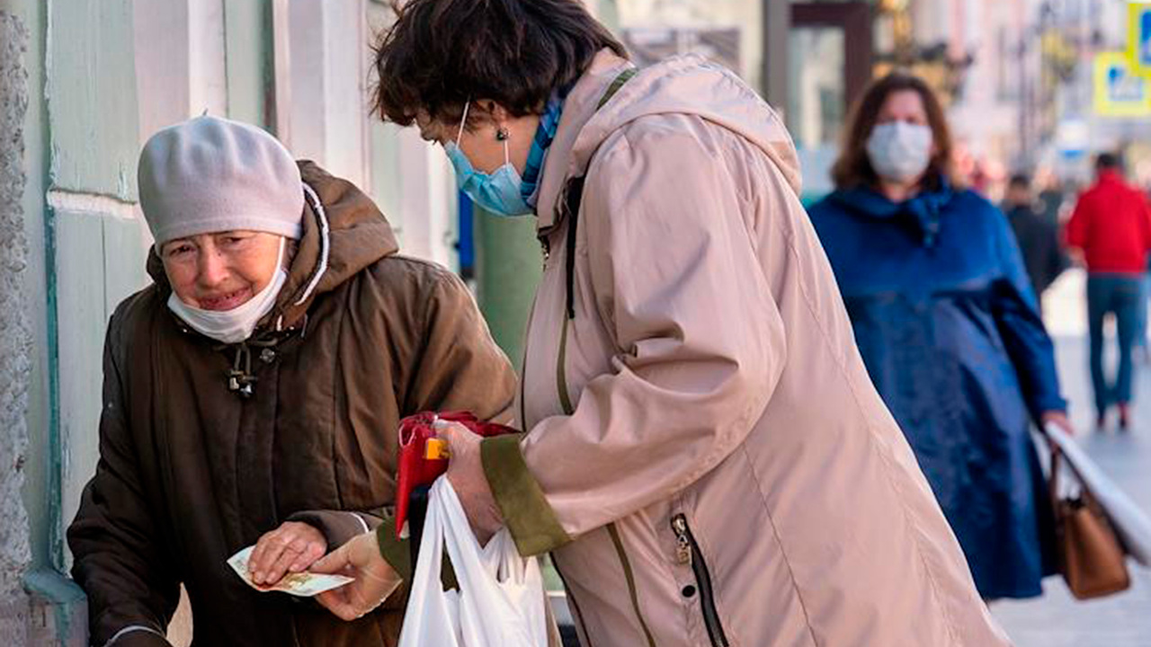 Rusya'da yoksul sayısı 2,8 milyon azaldı