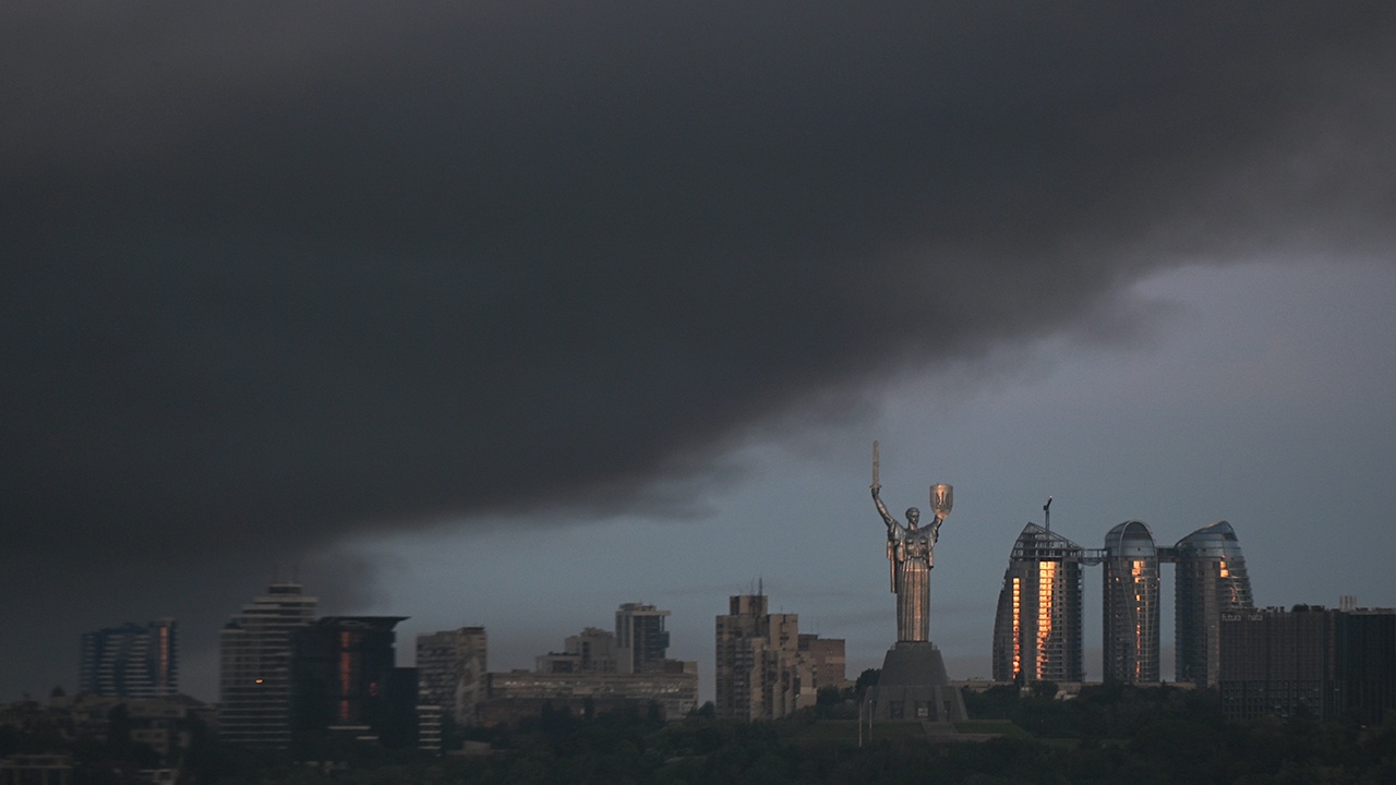 Rusya'dan Kiev ve Çornomorsk'a Füze Saldırısı