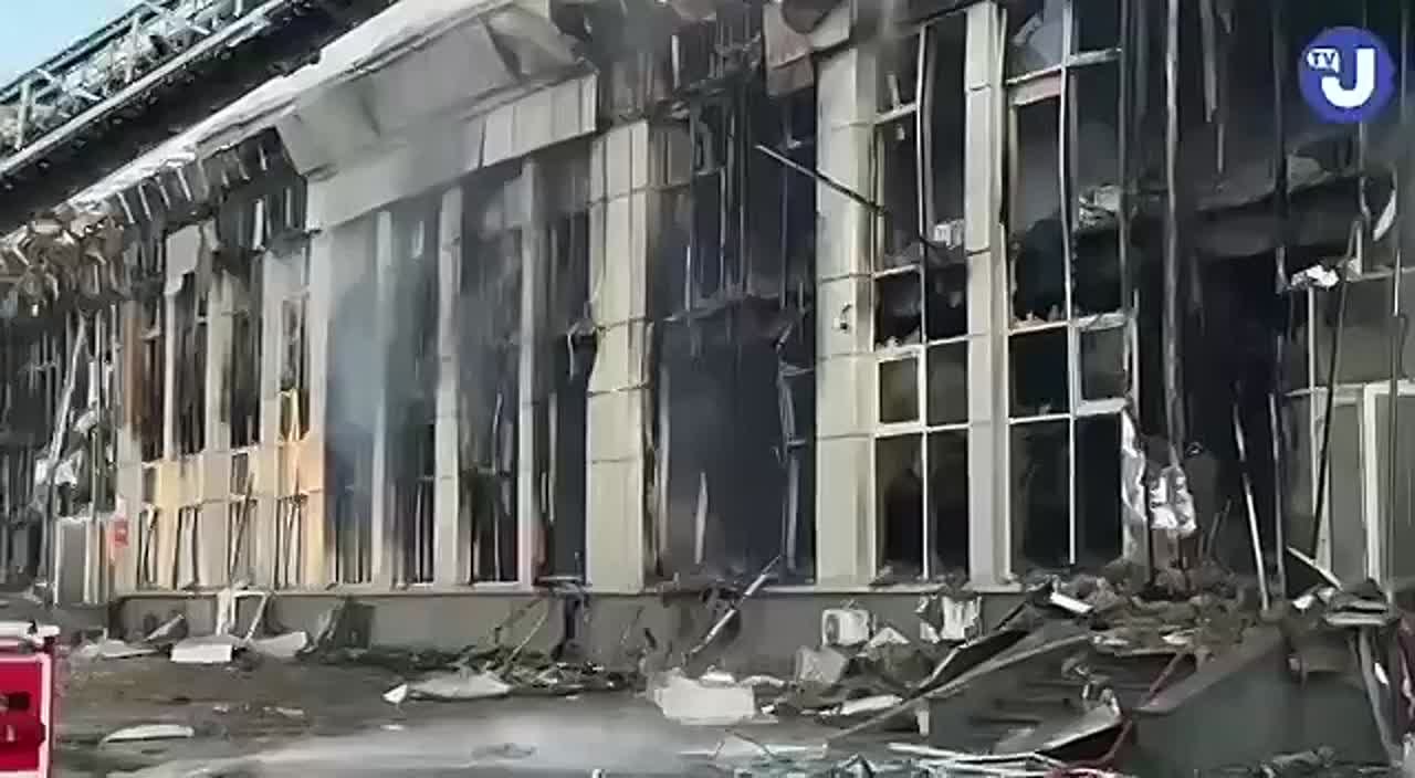 Rusya'dan Kiev'e Yoğun Hava Saldırısı: Çok Sayıda Patlama ve Yangın Var