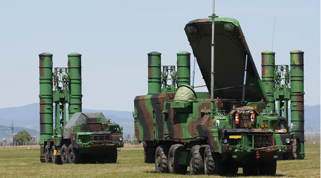 Rusya, S-300 füzelerini İran’a 2016’da yerleştirmeye başlayacak