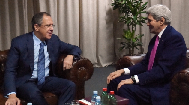 Lavrov: ABD’nin Suriye sınırını kapatmaya yardım etme niyetinden memnunuz