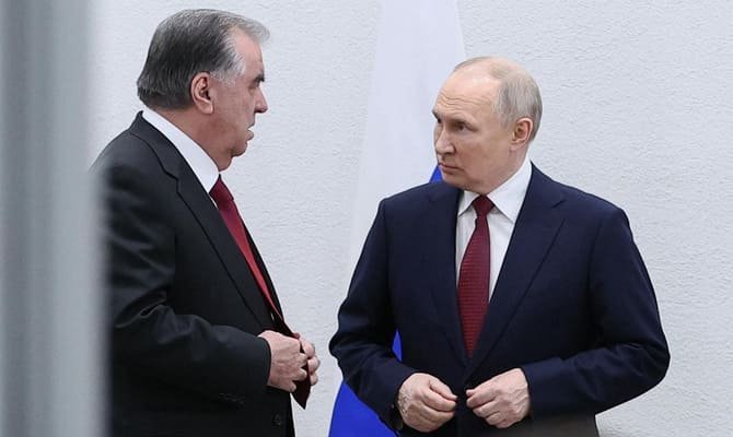Tacik liderden Putin’e ‘çifte standart’ tepkisi