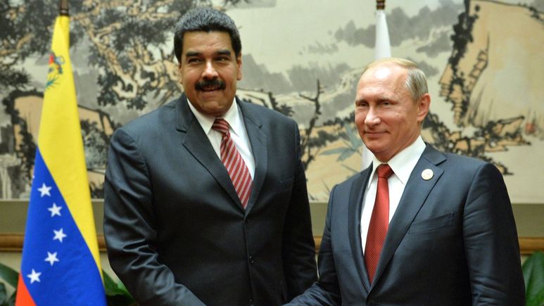 Times: Putin'in Maduro'ya desteği kısmen petrolle ilgili