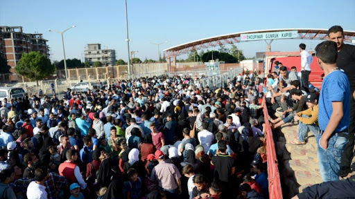 Türkiye, İdlib konusunda AB’den beklediği desteği alamayınca göçmen kartını açtı