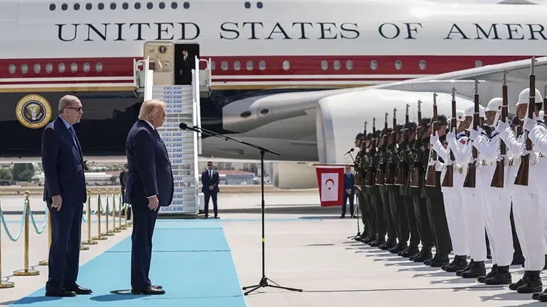 Trump: "Rusya ve Ukrayna Anlaşmak İstiyor, Savaşı Bitireceğiz"