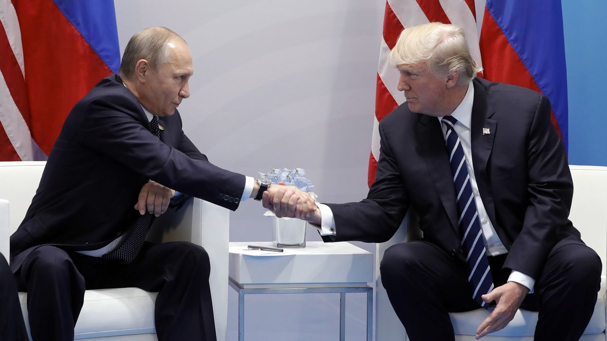 Trump ve Putin önümüzdeki ay Paris'te bir araya gelecek