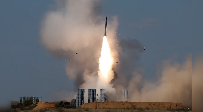 Ukrayna İle ABD, Patriotlara Alternatif S-300’leri Modernize Ediyor