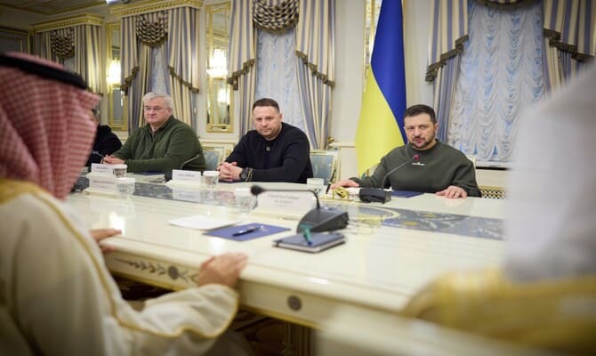 Ukrayna'nın müttefikleri Riyad'da gizli toplantı yaptı