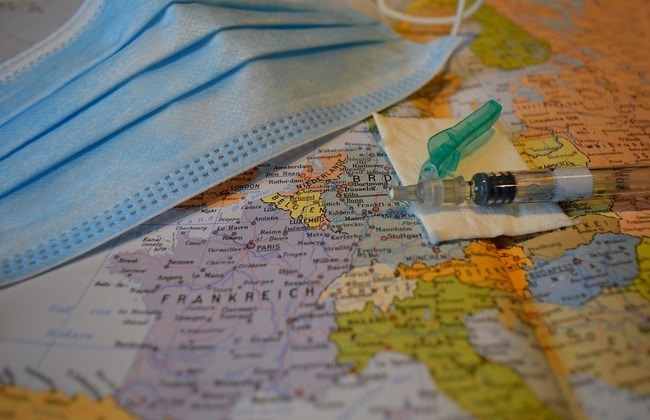 Avrupa Birliği ve Rusya, aşı sertifikalarının karşılıklı tanınmasını görüştü
