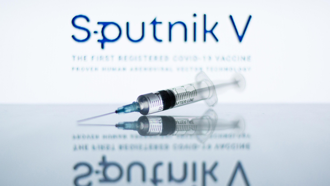 Rusya, Sputnik-V aşısının helal olup olmadığı tartışmalarına son noktayı koydu