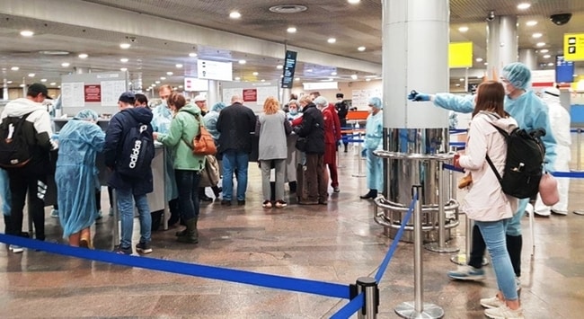 Rusya, yurtdışından gelenlere karantina uygulamasını yeniden başlattı
