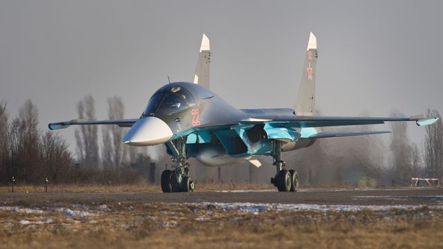 İsrail, Suriye'de Rus yapımı savaş uçağı Sukhoi'u düşürdü