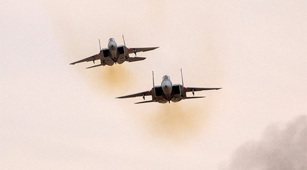 Rusya Savunma Bakanlığı: Suriye'deki askeri üsse İsrail jetleri saldırı düzenledi