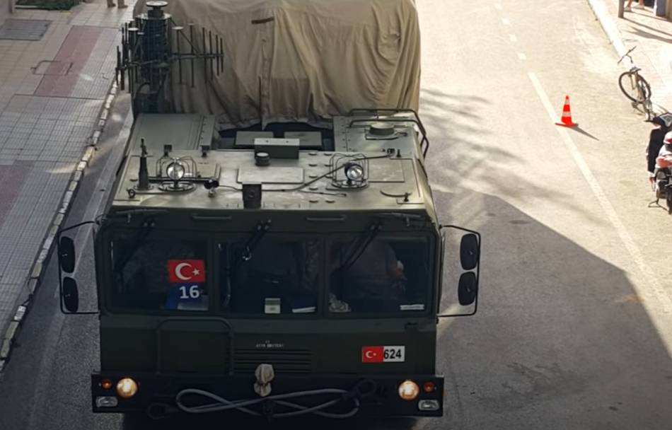Rusya, 'Türkiye'deki S-400 uzmanlarının geri gönderildiği' iddiasına yanıt verdi