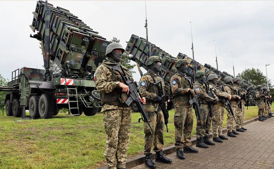 Ukrayna'ya Ek Patriot Hava Savunma Sistemleri Geliyor