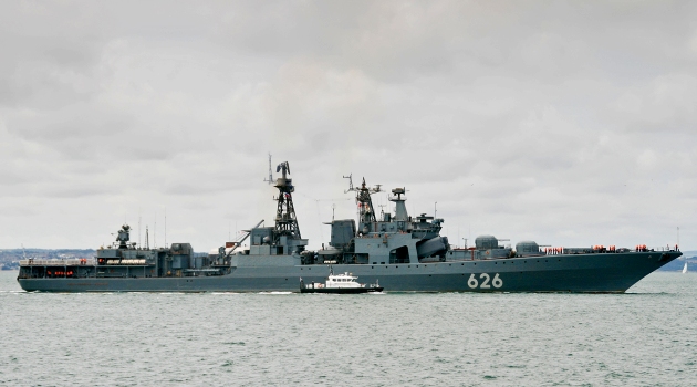 Rus savaş gemisi Türk limanını ziyaret etti
