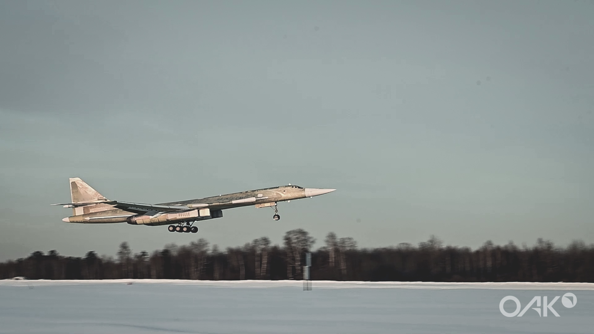 Yenilenen Tu-160M bombardıman uçağı test uçuşu yaptı