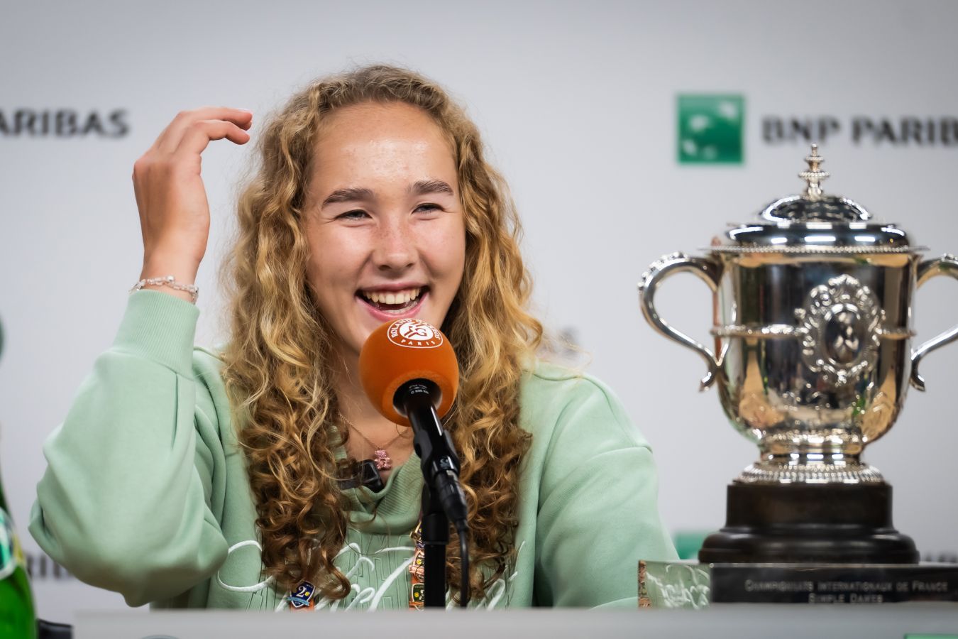 19 Yaşındaki Rus Raket, Grand Slam Şampiyonluğunu Kazandı