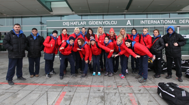 Yenimahalle Belediyesi Bayan Hentbol Takımı maç için Rusya'ya geliyor