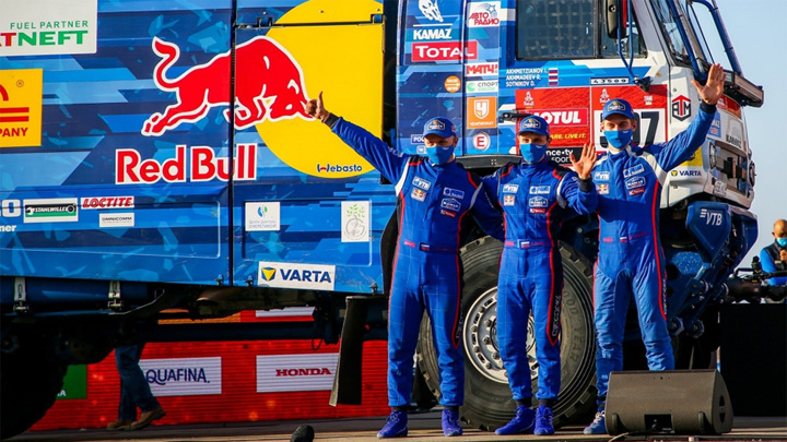 Dakar Rallisi’nin galibi Rus “KAMAZ-Master” takımı oldu