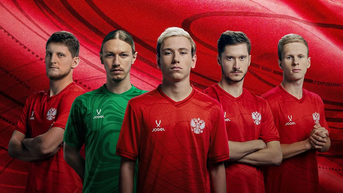 Rusya Futbol Birliği, Milli Takımın Yeni Formasını Tanıttı