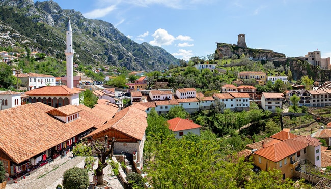 Arnavutluk yaz sezonu için Rusya ile vizeleri kaldırdı