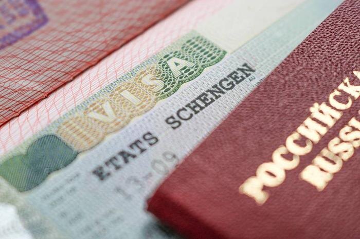 Ruslara Çok Girişli Schengen Vizeleri Tarihe Karışıyor