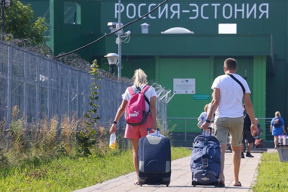 Rusya, Finlandiya, Letonya ve Estonya ile Bazı Demiryolu Sınır Kapılarını Kapatıyor